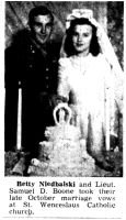1945-11-08_Trib_p08_Betty_Niedbalski_marries_officer_thumb.jpg