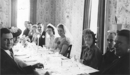 Lohmueller_Kotnour_wedding_brunch_Trane_Tea_Room_May_7_1940.jpg