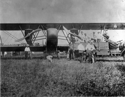 first_trip_of_air_mail_service_salzer_field_1920_aug_10_200dpi.jpg