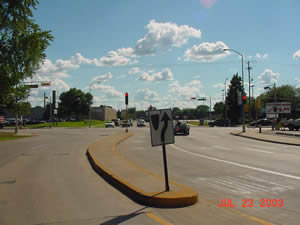 Intersection Losey Boulevard South and Mormon Coulee Road looking south, 2003