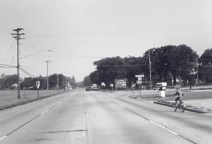 Mormon Coulee Road and Losey Boulevard South looking northwest, 1970