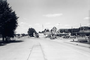 Losey Boulevard South and Ward Avenue looking north, 1970